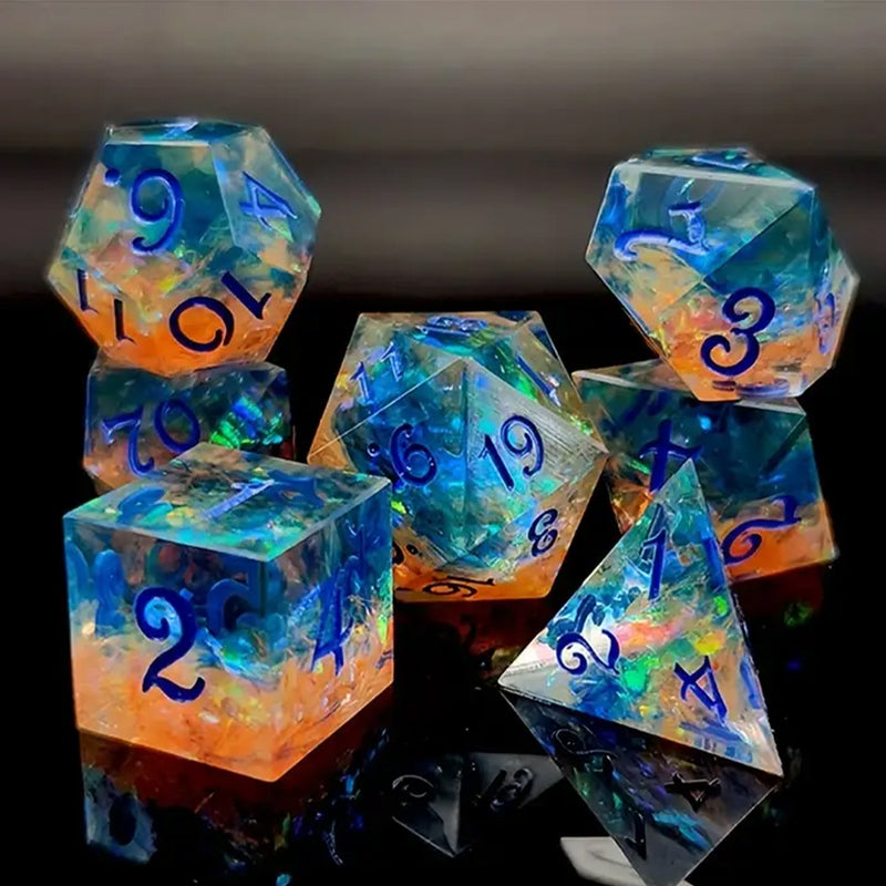 Tidefire - Sharp Edge Dice Set & Dice Case